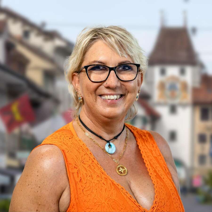 Angela Mueller 1800px